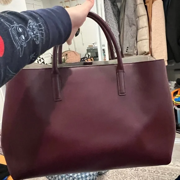 Anya Hindmarch Smiley Burgundy Leather Tote - Picture 3 of 6